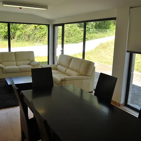 Holiday home Alojamento Local De Aljazede *