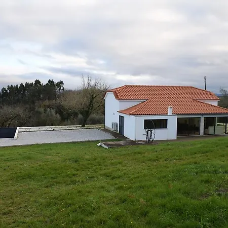 Holiday home Alojamento Local De Aljazede