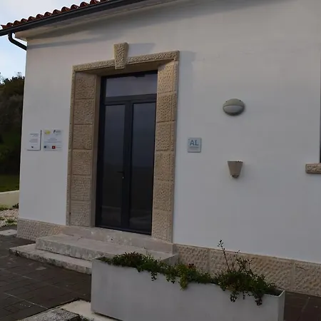 Holiday home Alojamento Local De Aljazede Ateanha